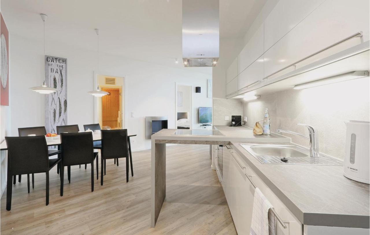 Nice Apartment In Luebeck Travemuende With Kitchen Lübeck Exterior foto